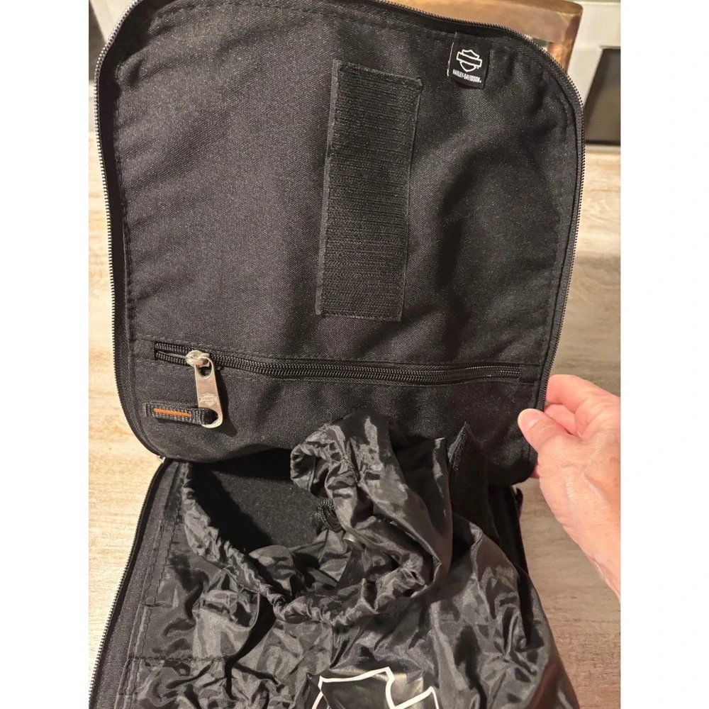 Harley-Davidson Helmet Bag Backpack OS Charcoal Black NEW Athalon 99303 Biker‎